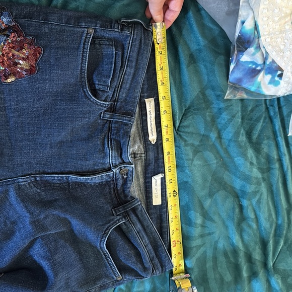 Anthropologie- Pilcro- Slim Boyfriend, Engineered Floral Sequin Detail, Size 31 - Picture 13 of 15